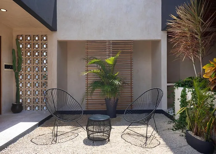 Ujo Condo Boutique
